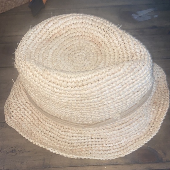 Fedora woven beach hat with adjustable string - Picture 2 of 5